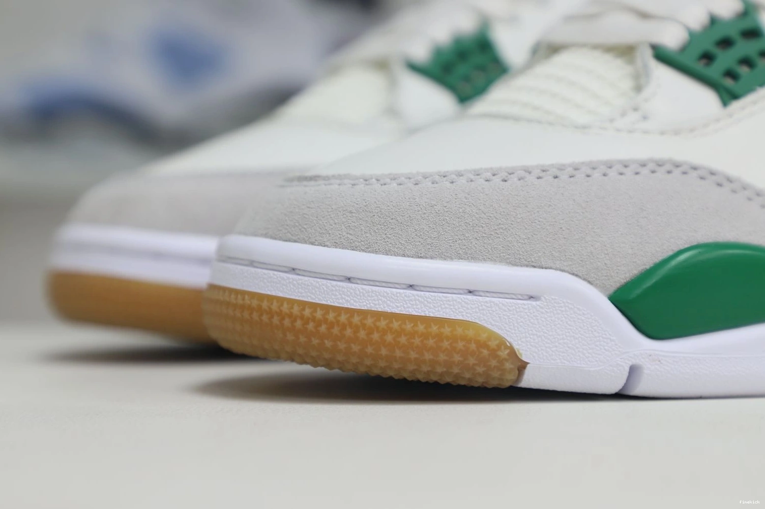 'PINE GREEN' RETRO SB NIKE X JORDAN 4 AIR 0224